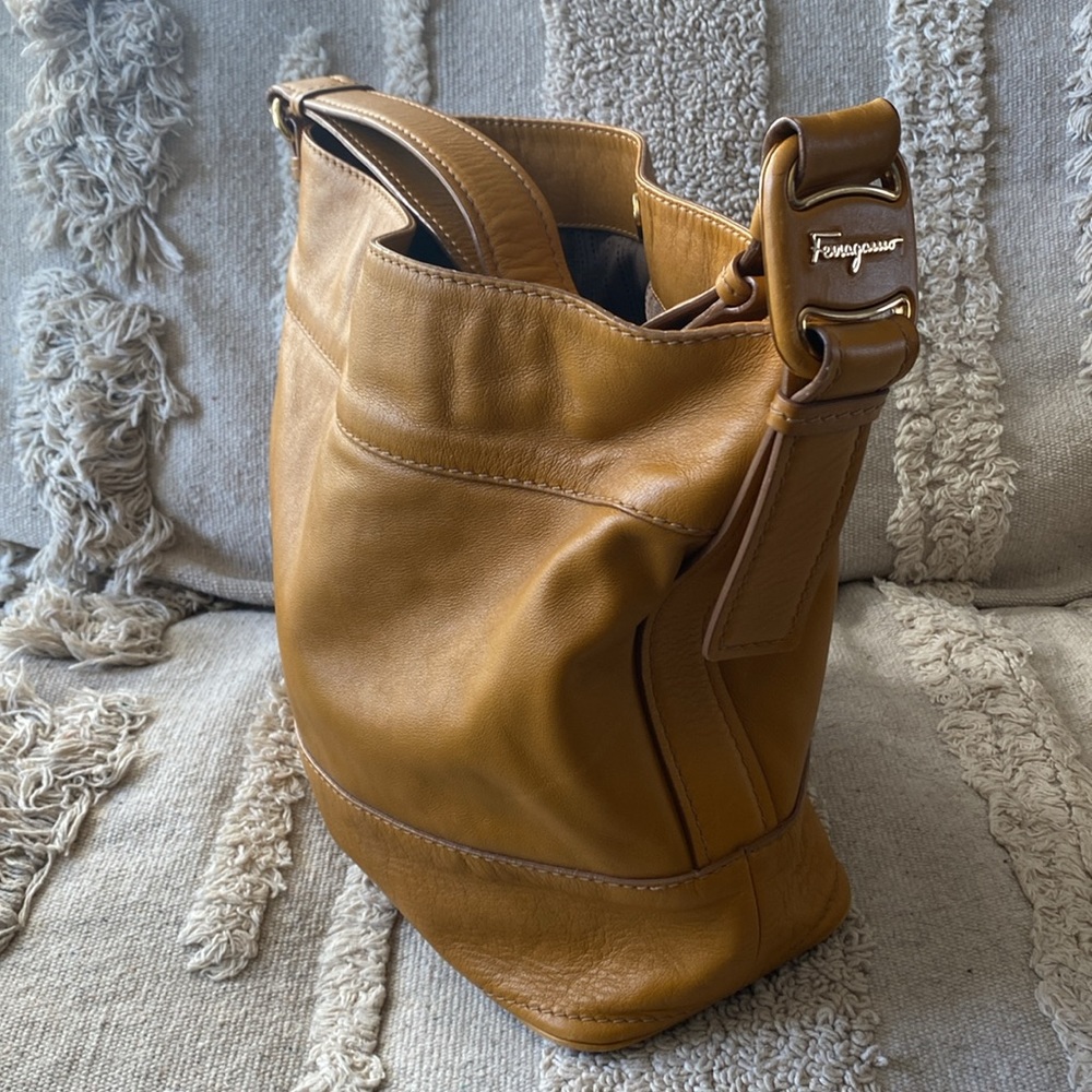 Salvatore Ferragamo shoulder bag